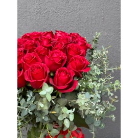 KALİPSO VAZODA 41 KIRMIZI GÜL